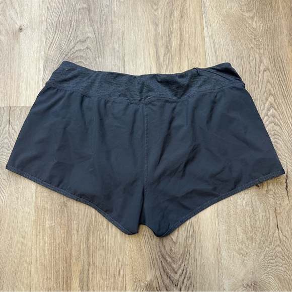 Reebok Gray Athletic Shorts with Elastic Waistband - Picture 2 of 5